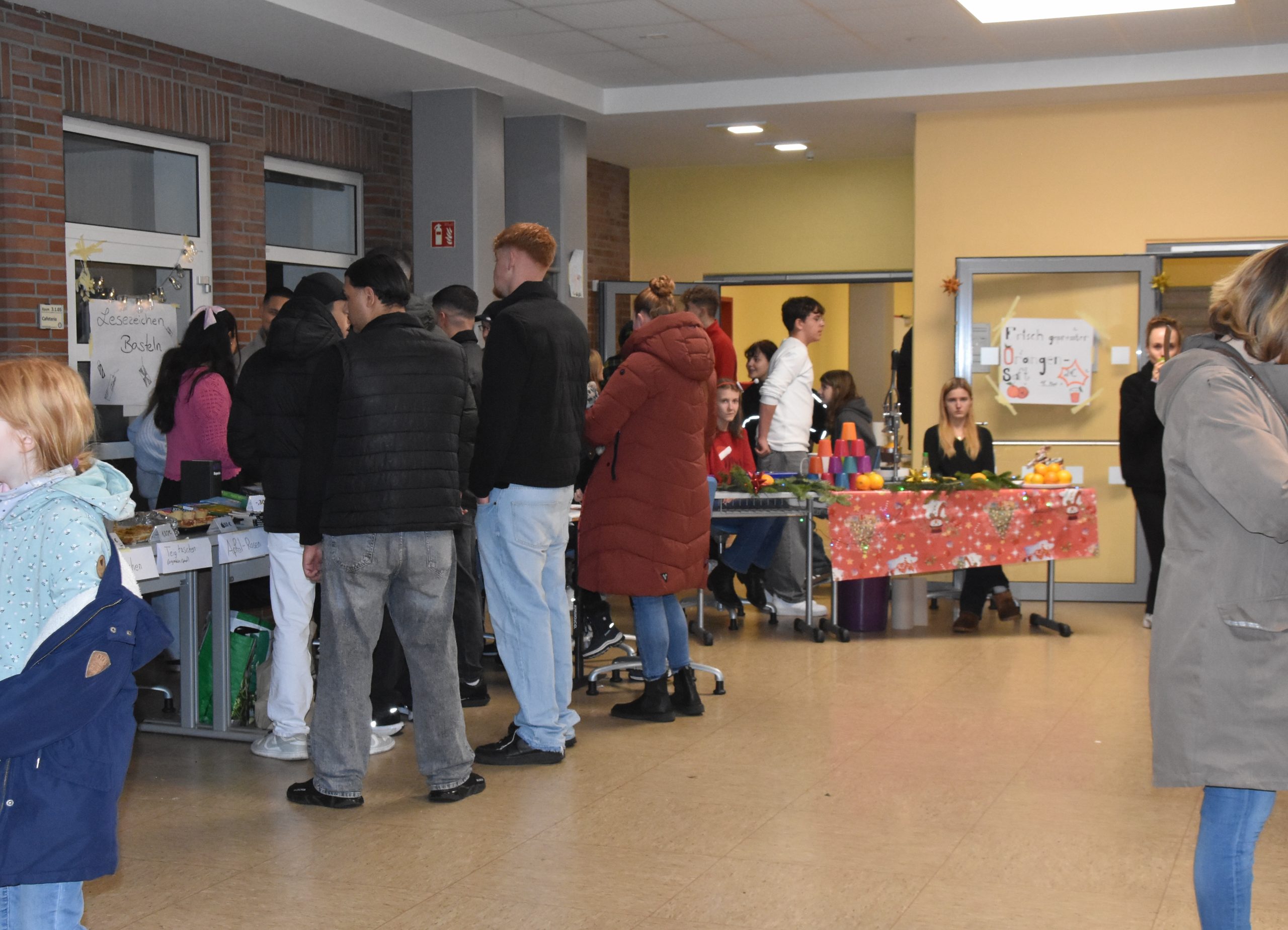 Mehr über den Artikel erfahren Adventsbasar an der KGS