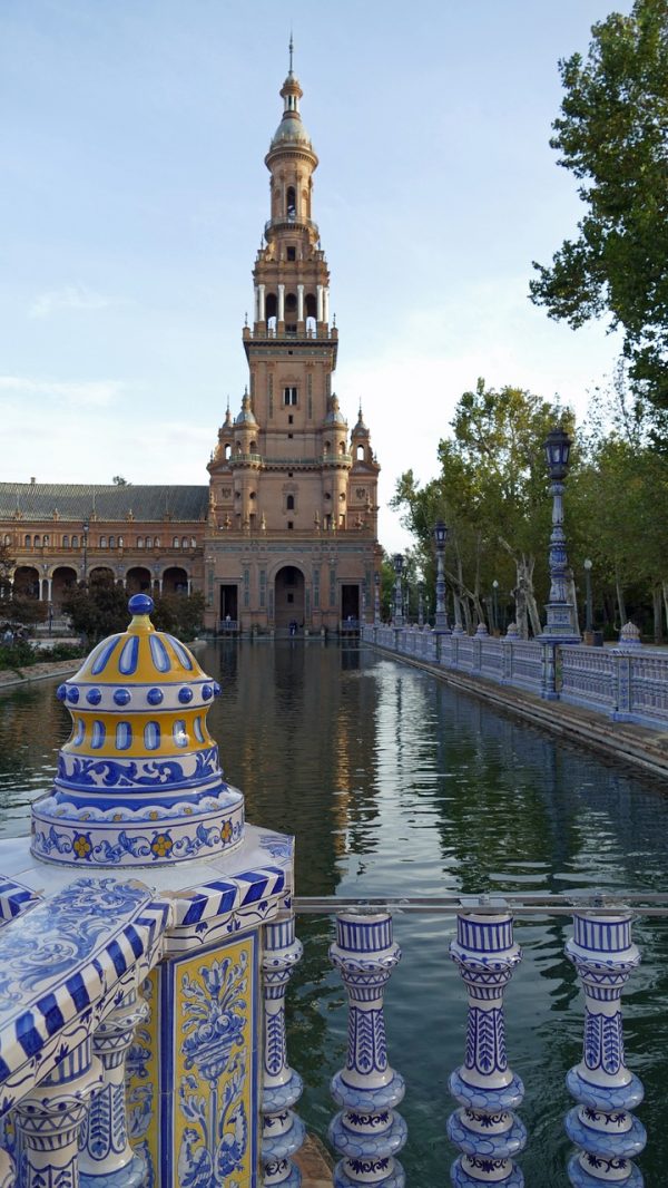 Fremdsprachen plaza-de-espana