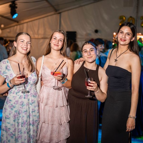 Coole Drinks bei der heißen Party